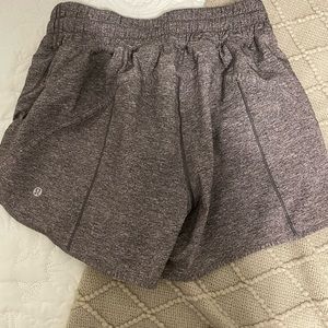 Lululemon track that 5”